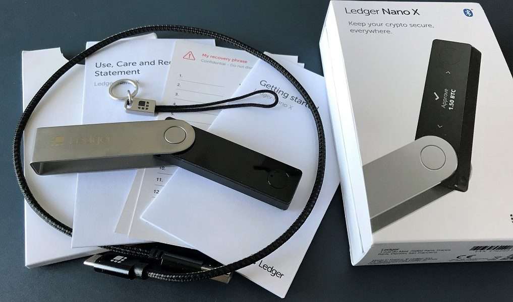 Ledger Nano X Lieferumfang